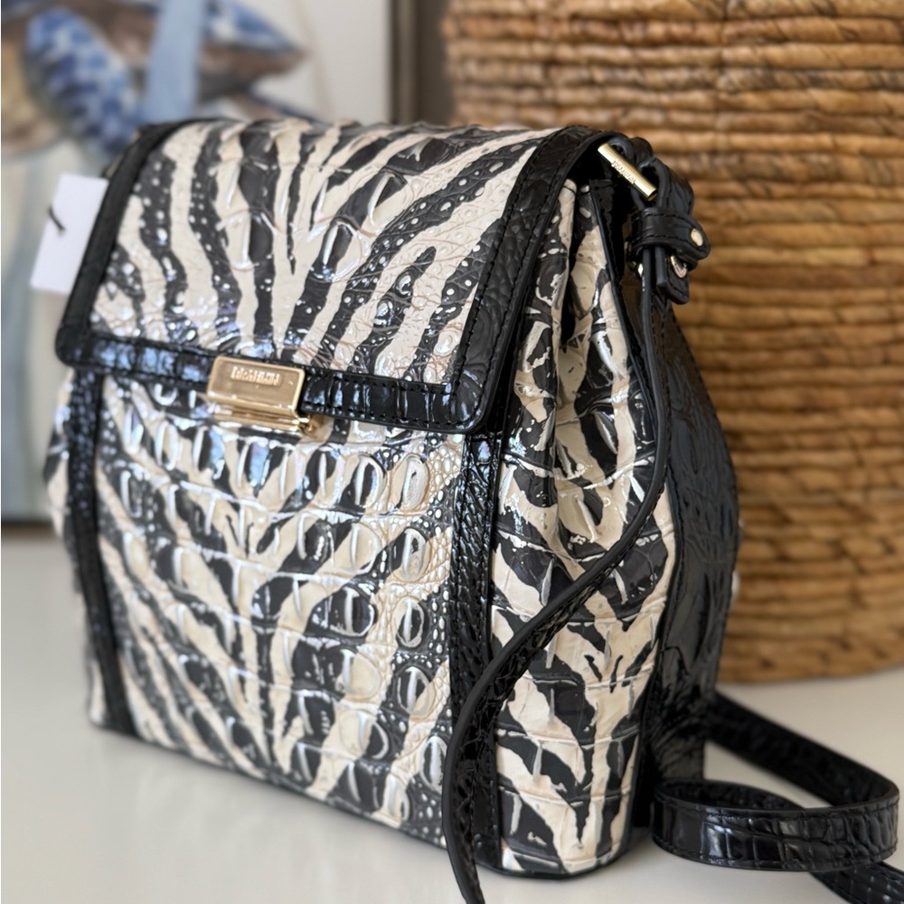 NWT👄Brahmin Margo Everlasting
Encore genuine lather crossbody bag purse